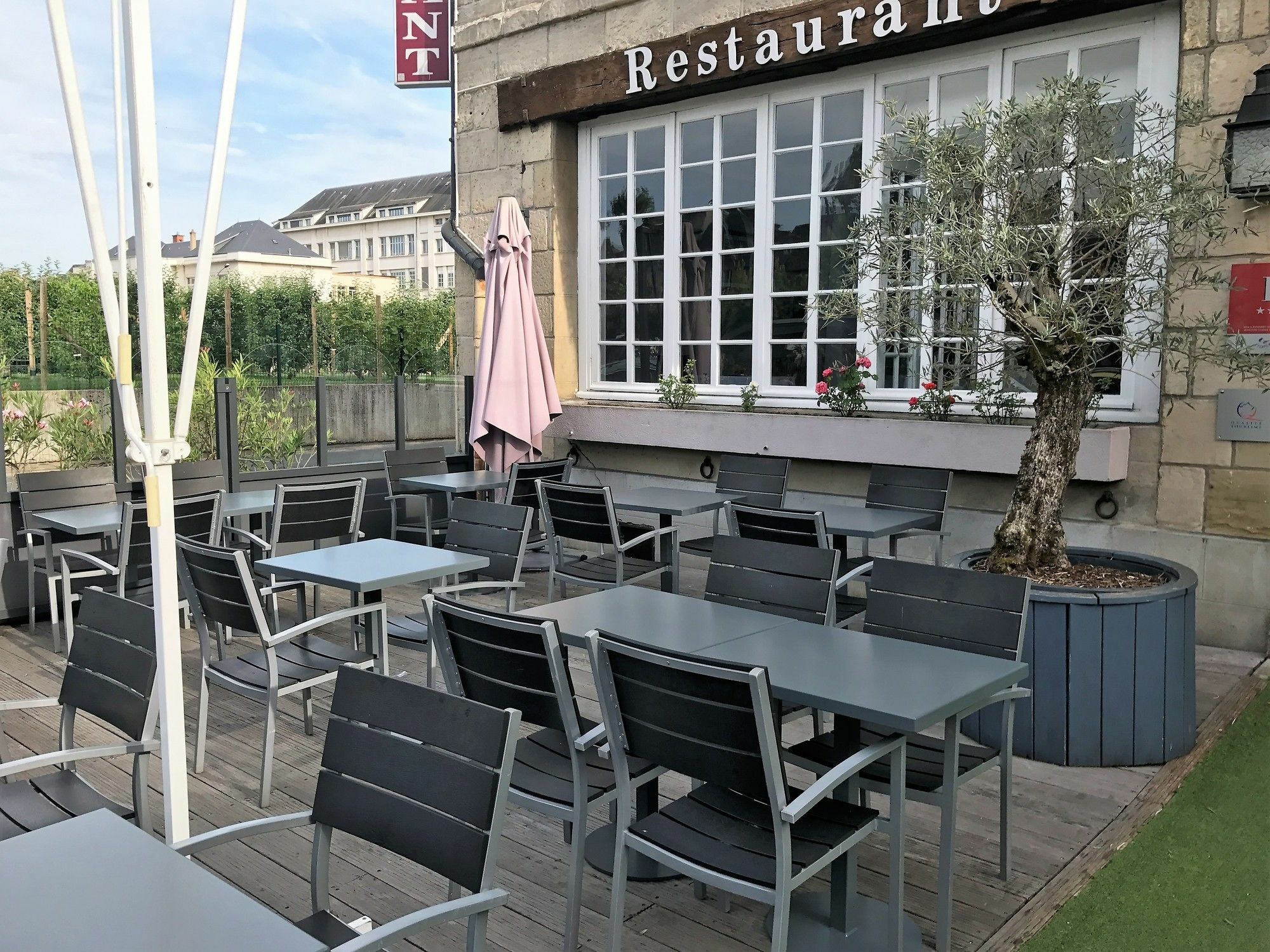Citotel Hotel Le Chapon Fin Брив ла Гайард Екстериор снимка
